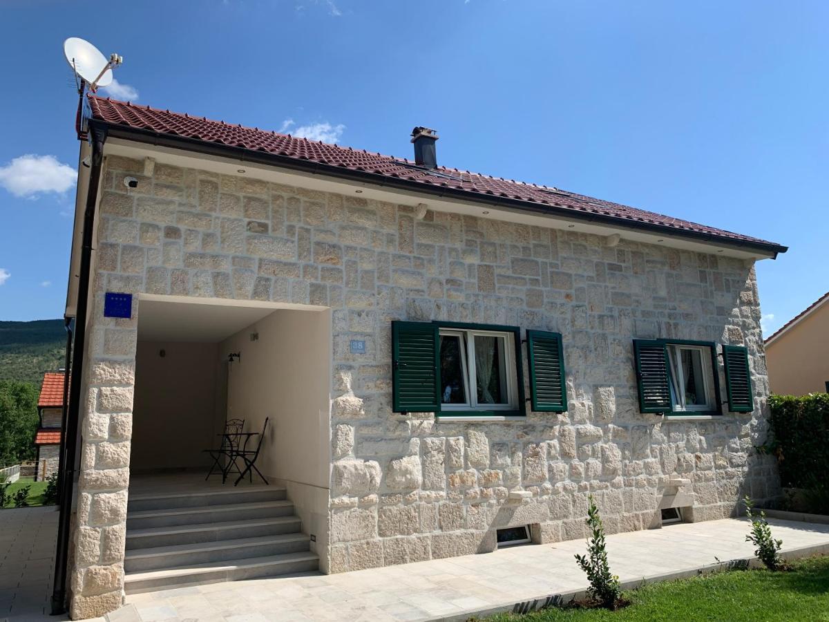 Kameni Dvori Villa Donji Proložac Kültér fotó