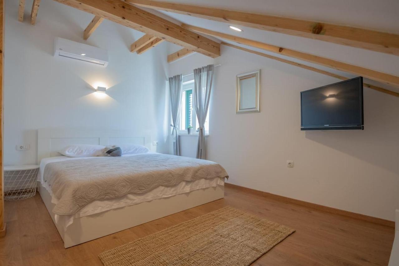 Kameni Dvori Villa Donji Proložac Kültér fotó